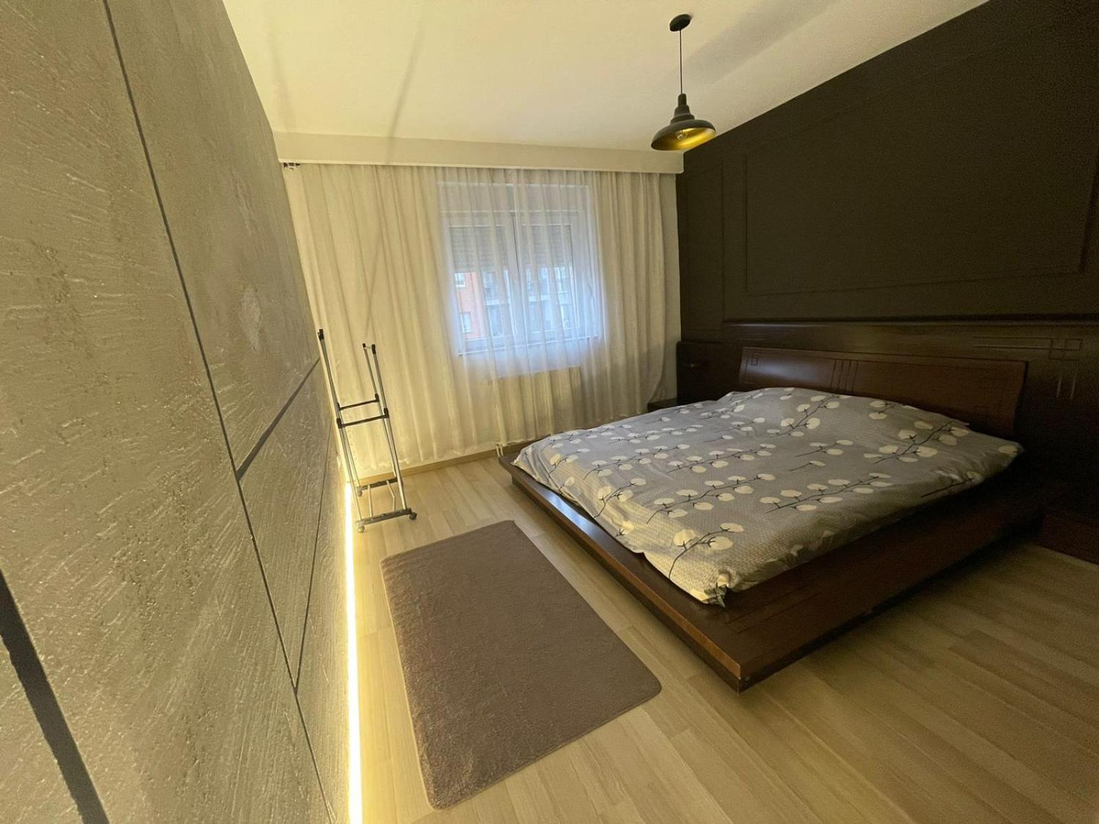 Prishtina Escape Apartments Pristina Eksteriør billede